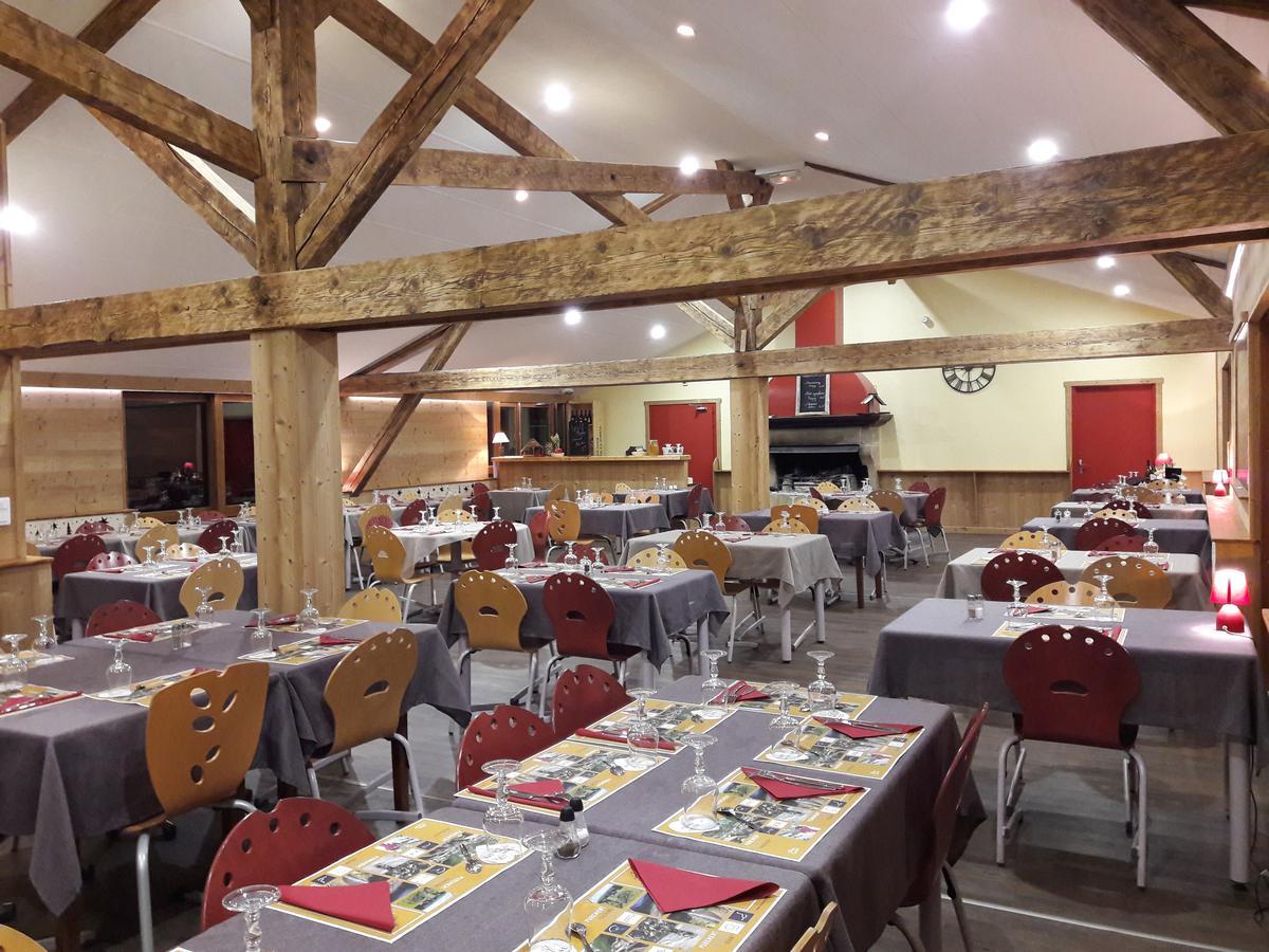 Hotel Le Relais Nordique Giron Esterno foto